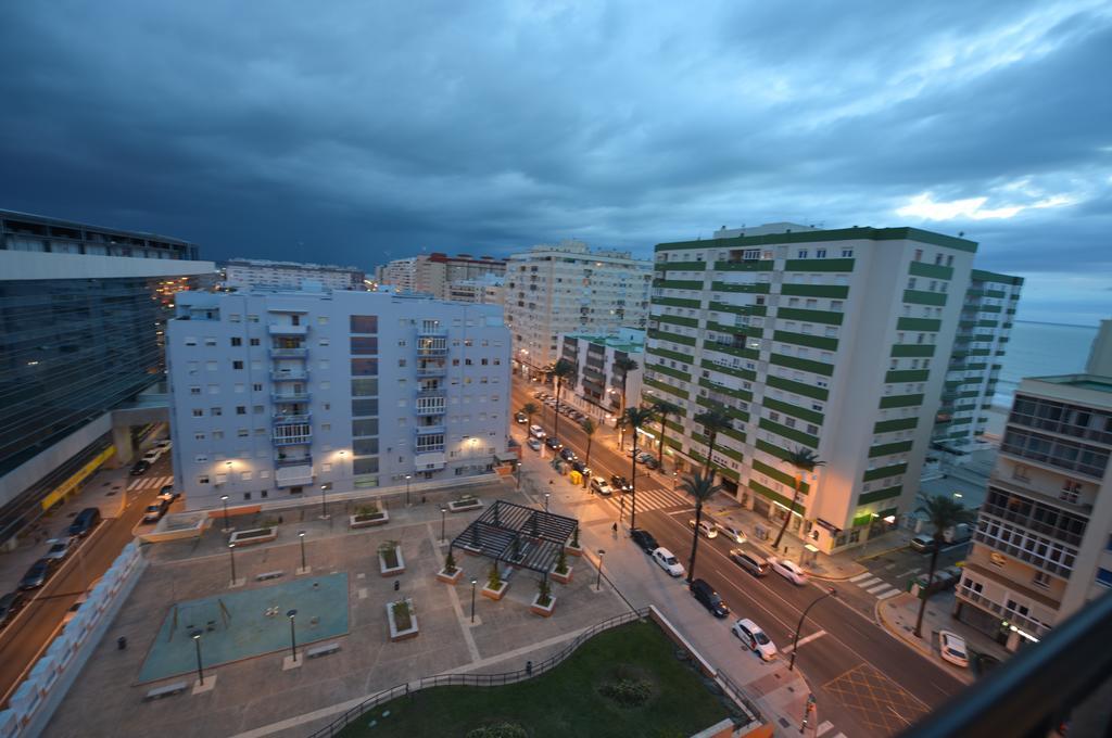 Apartments Vistas Mar Bahia Cádis Quarto foto